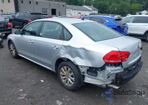 2013 Volkswagen Passat 2.5L S из США, поврежденный, VIN 1VWAP7A38DC080506